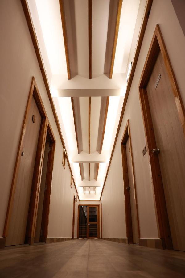 Cowry Inn Фулидхоо Экстерьер фото